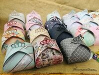 Hộp quà vương niệm đựng kẹo, bánh 11*14cm - Mẫu 8