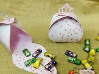 Hộp quà vương niệm đựng kẹo, bánh 11*14cm - Mẫu 4