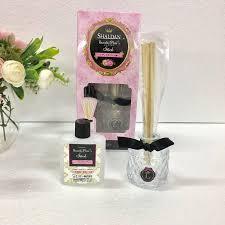 Hộp thơm phòng hương hoa hồng Nhật 200ml