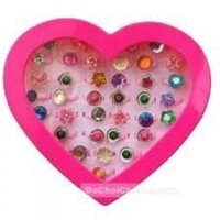 Hộp Trái Tim 36 Chiếc Nhẫn Đính Đá Cao Cấp