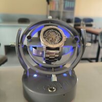 Hộp xoay đồng hồ cơ tự chế độc lạ