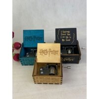 HOT- [ Ảnh thật ] Hộp nhạc quay tay theo chủ đề Harry Potter hộp nhạc mini bằng gỗ hình đồng hồ quà