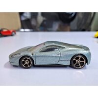 HOT WHEELS FERRARI 458 ITALIA MÀU NHỦ BẠC