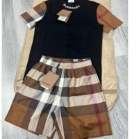 [Hot]Bộ Cộc Tay Nam Nữ BBR Bản Basic Chất Liệu Cotton. Bộ Quần Áo Cộc Burberry Mới Cập Nhập Hotrend Hè 2024