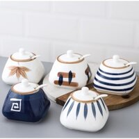 Hũ Đựng Gia Vị Kèm Muống Có Nắp, Lọ Đựng Gia Vị Gốm Sứ 300ml Trong Nhà Bếp