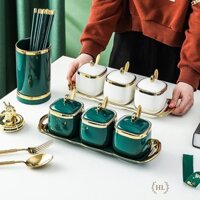 Hũ đựng gia vị xanh kẻ viền vàng kèm thìa - Home Decor Size TO | BỘ GIA VỊ 3 SỨ KHUNG INOX - KHAY SỨ KÈM THÌA