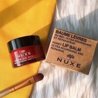 Hũ dưỡng môi NUXE Reve de Miel Lip Balm 15g