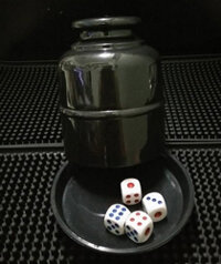 HỦ LẮC XÍ NGẦU NHỰA