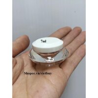 Hũ nhựa trong nắp đục 7ml