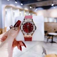 Hublot Geneve |Nữ Giới |Rose Gold |Đính Đá |Dây Silicone Đỏ |Máy Pin (Máy Quartz) |Size 34mm