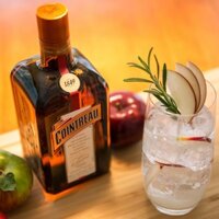 Hương cam Cointreau 700ml