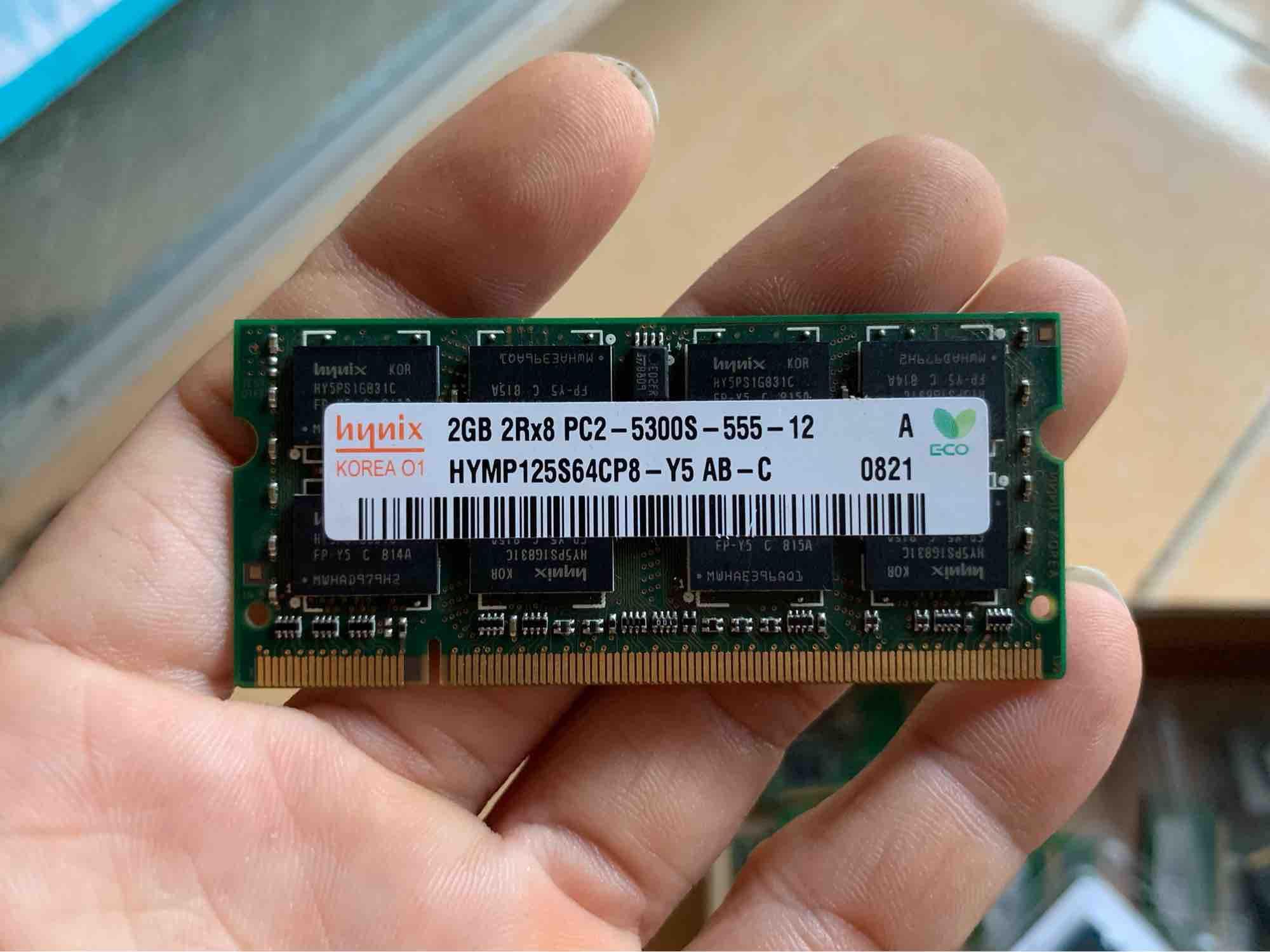 Ram sever HYNIX - DDR2 - 2GB - Bus 667Mhz - PC2 5300 ECC