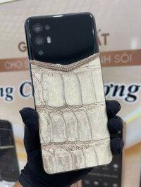 i VERTU 18K Gold with Diamonds Himalaya Alligator Leathe