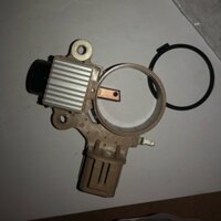 ic tiết chế máy phát mây ty cổ to cổ bé