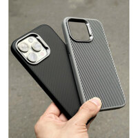 Iphone 15 Pro max/14 pro max/13 Pro max/12 Pro max- Ốp lưng Likgus vân carbon chống vân tay
