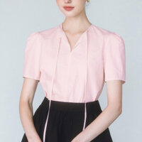 IVORYA - Áo Kiểu Nữ Cơ Bản Màu Hồng Form Rộng, Cổ Tròn Xẻ V Có Dây Cột Nơ Và Tay Ngắn - SH9939
