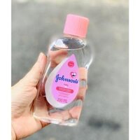Johnson's Baby Oil Thái Lan 50ml: Dầu Tắm Gội Dưỡng Ẩm Dịu Nhẹ Cho Làn Da Mềm Mại Của Bé