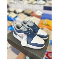 JORDAN 1 LOW WHITE BLACK