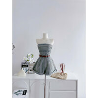 Jumpsuit jean ngắn wash dơ xếp ngực kèm nịt nâu