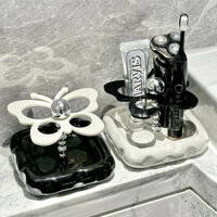 Kệ cắm bàn chải đánh răng/ cọ trang điểm tiện lợi hình cánh bướm xinh xắn