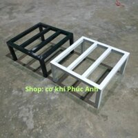 kệ để chậu cây vuông 30x30cm cao 15cm sắt hộp 2cm