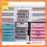 Kệ đựng Sơn Nail treo tường chữ Nail vàng
