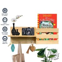 Kệ gỗ thông tự nhiên treo tường đa năng, decor trang trí kệ sách báo kèm móc treo phụ kiện