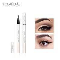 kẻ mắt nước focallure