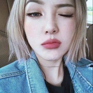 Kẻ mắt nước Ink Graffi Brush Pen Liner The Face Shop