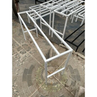 Kệ sắt kê đồ ban công