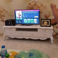 Kệ tivi tân cổ điển sang trọng chất liệu phôi nhựa nhập khẩu kết hợp gỗ MDF