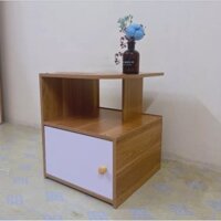 Kệ Tủ đầu giường hình số 2. Kích thước: 40 x 33 x 33cm. Gỗ MDF phủ melatium cao cấp.