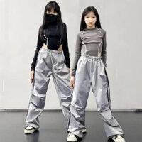 [KeDaYa] Có Sẵn. Bộ Y2K, Áo Thun Hàn Quốc, Quần Cargo Bạc, Quần Thoải Mái, Trang Phục Nhảy Jazz, Đồ HipHop Bé Gái, Quan Áo Tré Em, Đồ Biểu Diễn