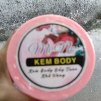 kem body mi nơ khử vàng