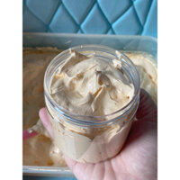 Kem body ủ trắng