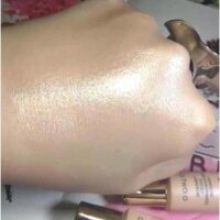 Kem căng bóng da thần thánh otwoo có sẵn .