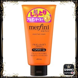 Kem cao ngựa giữ ẩm Utena Moisturizing Cream 70g