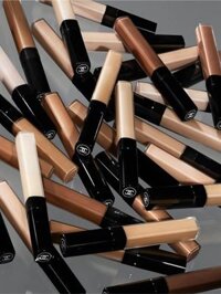 Kem Che Khuyết Điểm CHANEL Le Correcteur De Chanel Concealer #B10