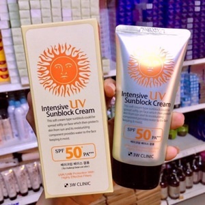 Kem chống nắng 3W Clinic SPF50 PA +++