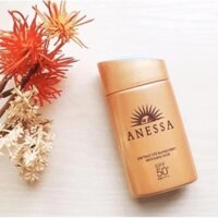 Kem chống nắng Anessa Perfect UV Sunscreen Skincare Milk SPF 50+ PA++ dành cho Da Dầu Mụn (lanlancosmetic] Tốt