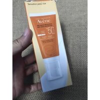 Kem Chống Nắng AVENE SPF50+ 50ml Dành Cho Da Nhạy Cảm Có Vòi Tiện Dụng