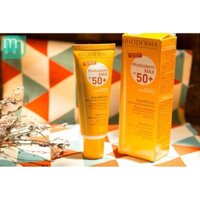Kem Chống Nắng Bioderma Photoderm Max Aqua Fluide SPF 50+ 40ml