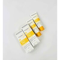 Kem chống nắng Bioderma Photoderm MAX Aquafluide SPF 50+ (Invisible) giảm bóng nhờn, không màu