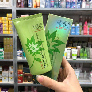 Kem chống nắng Cellio Green Tea Whitening Sun Cream SPF50 PA+++