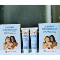 Kem chống nắng First Aid Beauty ultra repair tinted moisture 7.5ml