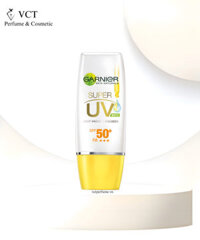 Kem Chống Nắng Garnier Làm Sáng Da Mịn Lì-Kiềm Dầu 30ml