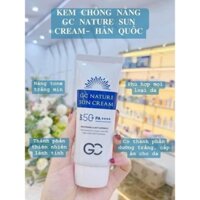 Kem chống nắng GC Nature suncream.tặng kèm chai nước hoa khi mua sản phẩm.