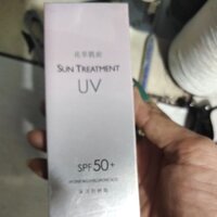 kem chống nắng Hàn