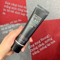 kem chống nắng hoa hồng đen