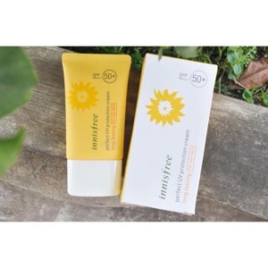 Kem chống nắng Innisfree Perfect UV Protection Cream Long lasting 50ml